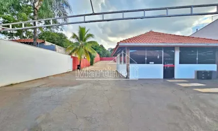 Imóvel comercial de 216m² de área construida para locação, próximo ao Estádio Santa Cruz - Ribeirão Preto/SP.