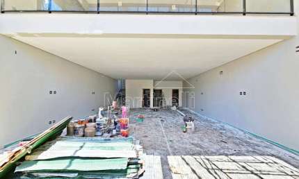 Imóvel comercial para locação no Bairro Jardim Botânico, próximo à Rua Paschoal Bardaro - Ribeirão Preto/SP.