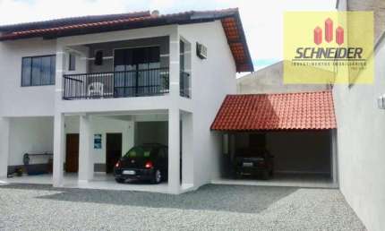 Casa com 4 dormitórios à venda no bairro Quintino em Timbó/SC
