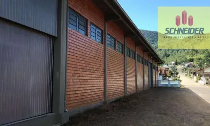 Barracão / Galpão / Depósito à venda na Nemo Pacher, 120, Rodeio 12, Rodeio