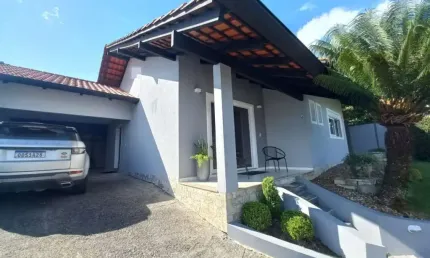 Casa com 2 dormitórios à venda no bairro Nações em Timbó/SC
