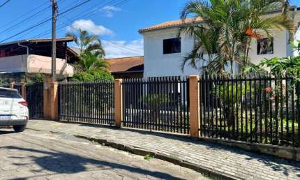 Casa com 5 dormitórios à venda no bairro Salto do Norte em Blumenau/SC