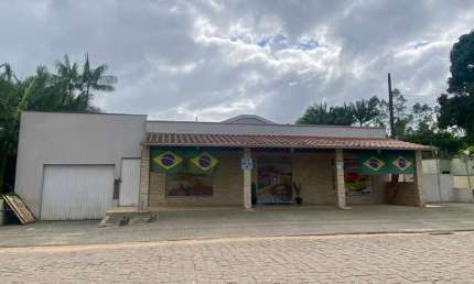 Prédio comercial à venda no bairro Warnow em Indaial/SC