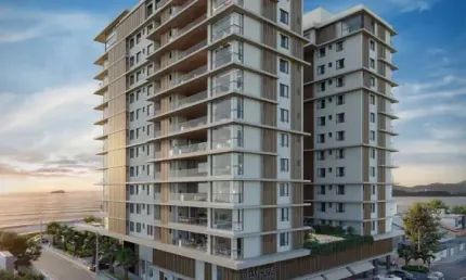 Apartamento com 4 dormitórios à venda no bairro Centro em Balneário Piçarras/SC