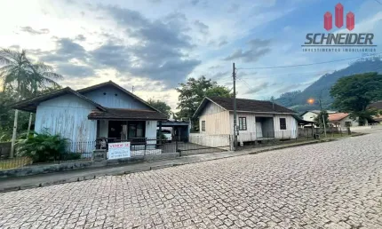 Terreno com 2 dormitórios à venda no bairro Centro em Benedito Novo/SC