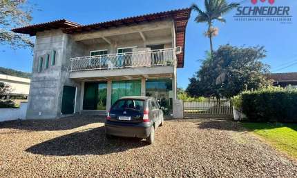 Prédio comercial com 2 dormitórios à venda no bairro Estados em Timbó/SC