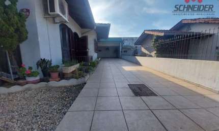 Casa com 4 dormitórios à venda no bairro Itoupava Norte em Blumenau/SC