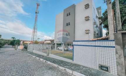 Apartamento 3/4 com 136m² No Ed. Nisia Floresta - Lagoa Nova