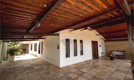 Linda Casa 3/4 Para Venda Próxima A Upa De Satélite.