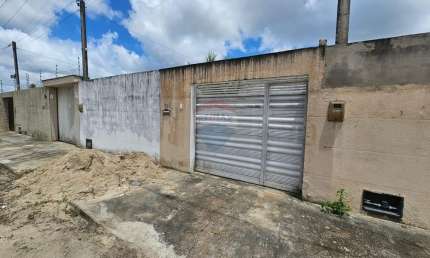 Oferta!! Casa  2/4 Com Suíte, Jardim em Nova Esperança