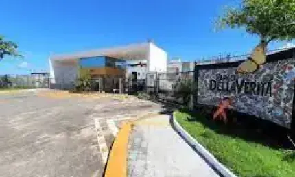 Linda Casa Duplex 4/4 No Condomínio Parco Della Veritá