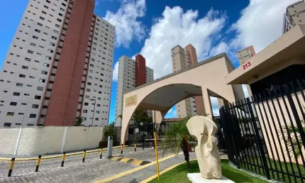 Oferta!! Apartamento 2/4 Suite, Varanda  no Condomínio Sun Golden