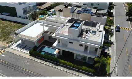 Luxuosa Casa Duplex 04 Suites no Condomínio Ponta Negra Boulevard