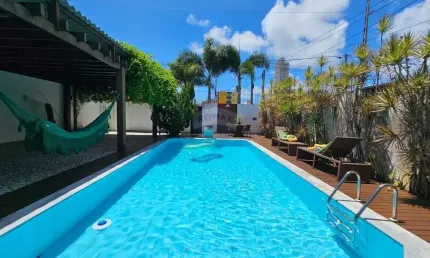 Belíssima casa 6/4 sendo 04 suítes 600m²  - capim macio