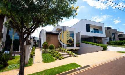 Casa com 3 dormitórios à venda, 250 m² por R$ 2.375.000,00 - Alto do Castelo Residencial  - Ribeirão Preto/SP