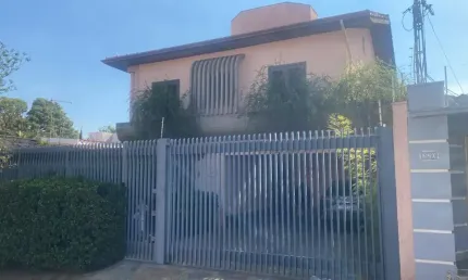Sobrado a venda no Bairro Alto da Boa Vista, na Cidade de Ribeirão Preto.