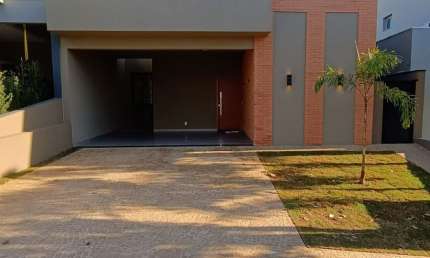 Casa a venda, no condomínio Villa Romana 1. Uma oportunidade para você!