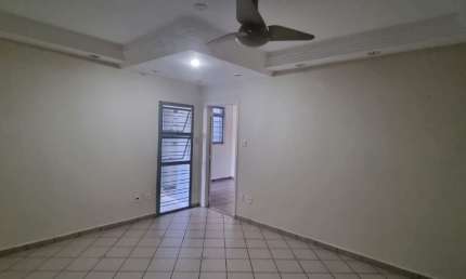 Sobrado à Venda – R$ 420.000,00. Localização: Bairro Campos Elíseos, Ribeirão Preto - SP