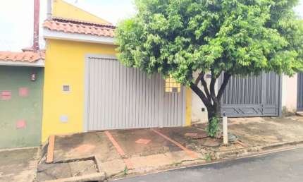 Sobrado à Venda  R$ 320.000,00. Localização: Planalto Verde,  Ribeirão Preto - SP