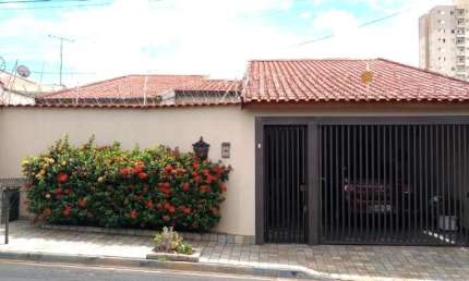 Casa à Venda – R$ 630.000,00. Localização: Bairro Planalto Verde, Ribeirão Preto - SP