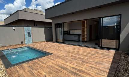 Sobrado à Venda no Condomínio Vila Romana  R$ 1.650.000,00