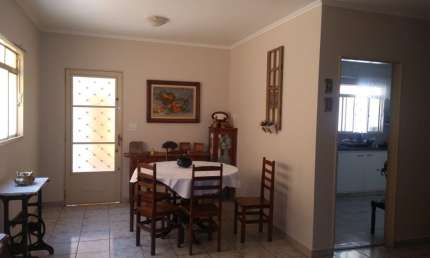Apartamento Térreo  à Venda  – R$ 270.000,00.Localização: Vila Monte Alegre, Ribeirão Preto - SP.