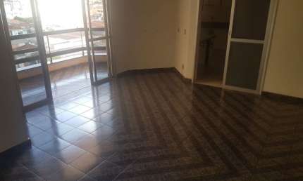 Apartamento à Venda no Condomínio  Fechado– R$ 400.000,00.  Localização: Vila Seixas, Ribeirão Preto - SP.