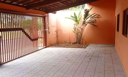 Casa à Venda R$ 480.000,00. Localização: Cândido Portinari, Ribeirão Preto - SP