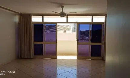 Apartamento à Venda no Condomínio Fechado R$ 380.000,00.Localização: Centro, Ribeirão Preto - SP.