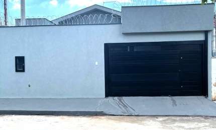 Casa à Venda R$ 487.000,00. Localização: Vila Tamandaré, Ribeirão Preto - SP