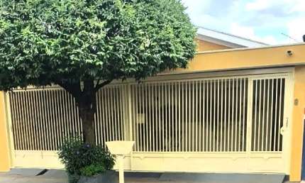 Casa à Venda R$ 350.000,00. Localização: Ipiranga, Ribeirão Preto - SP
