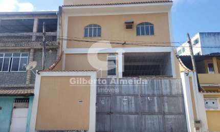 Prédio comercial com 600m² para aluguel na Sulacap - RJ
