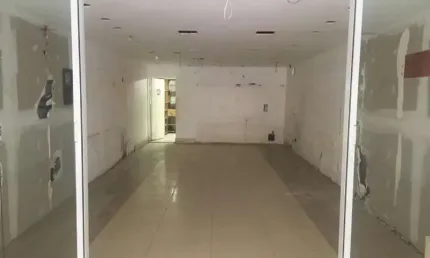 Ponto comercial com 3 salas para alugar na rua viúva dantas, campo grande, rio de janeiro por r$ 18.000