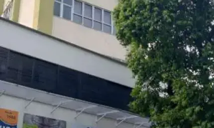 Sala comercial com 1 sala para alugar na Rua Coronel Agostinho, 142, Campo Grande, Rio de Janeiro, 27 m2 por R$ 800