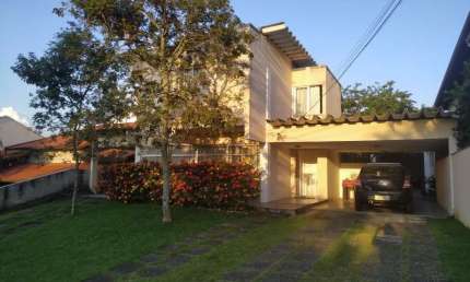 Casa em condomínio fechado com 3 quartos à venda na Estrada Cachamorra, 196, Campo Grande, Rio de Janeiro por R$ 1.399.900