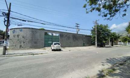 Barracão / Galpão / Depósito com 5 salas à venda na Rua Agrícola, 17, Bangu, Rio de Janeiro, 842 m2 por R$ 1.299.900