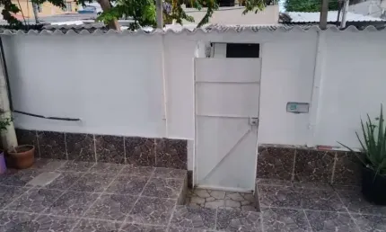 Casa com 2 quartos para alugar na Rua Valdemar Medrado Dias, 190, Campo Grande, Rio de Janeiro, 60 m2 por R$ 1.200