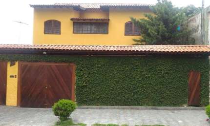Casa com 3 quartos para alugar no Quitaúna, Osasco 