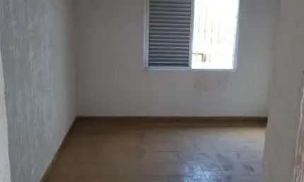 Casa em Km 18 propria para construção proximo a Universidade federal Cidade das Flores -  Osasco