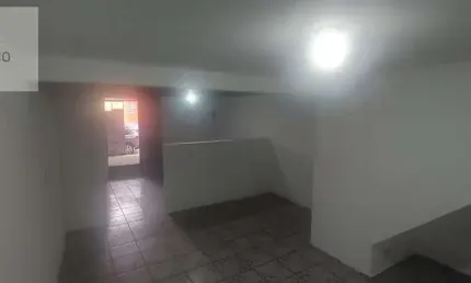 Casa para alugar no Km 18, Osasco 