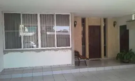 CASA À VENDA NO PARQUE DO COLÉGIO EM JUNDIAÍ - A/C 200 m², 03 dormitórios (01 suíte)