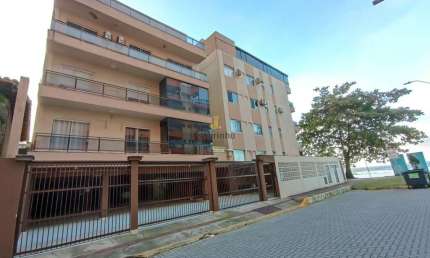 Cobertura com 3 quartos para alugar na Rua 279, 10, Meia Praia, Itapema