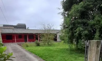Casa com 2 quartos à venda na Vila Ferrari, Campo Largo 