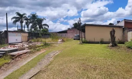 Oportunidade! Terreno à venda no Centro de Campo Largo