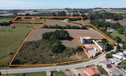 Chácara Formada com Duas Casas e uma Incrível Vista Panorâmica!
