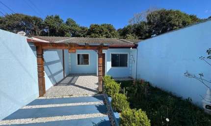 Casa aconchegante com 2 quartos pronta para receber sua família!