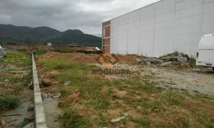 Casa comercial à venda no Caminho Novo, Palhoça 