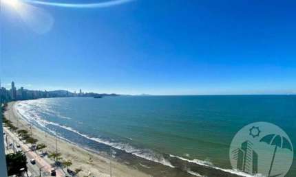 Espetacular Apartamento Frente Mar com 3 Quartos e 2 Vagas
