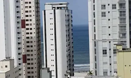 Viva a praia com estilo - 3 Suítes 3 Vagas a 2 min da Praia