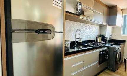 Apartamento finamente mobiliado no centro de Balneario Picarras
